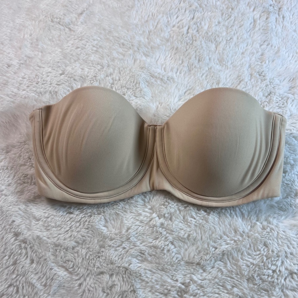 SKIMS Essential Strapless Underwire Bra Nude Beige 30D Molded Cups RN158973